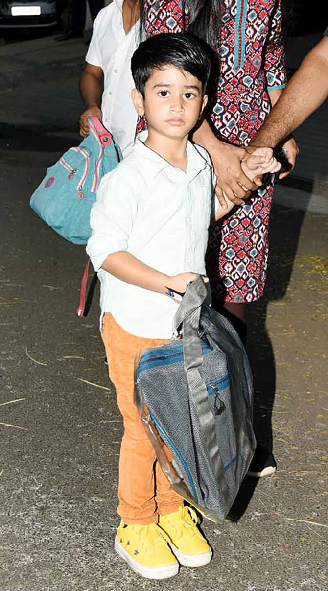And here comes another star-son, Laksshya Kapoor, Tusshar Kapoor's son. It seems he has truly inherited the genes of his grandfather and legendary actor Jeetendra. The resemblance is uncanny!