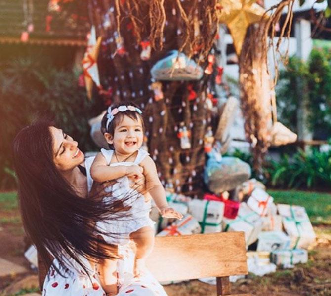 Nishka Lulla posted this adorable picture with Miraya as her hair flew in the air.