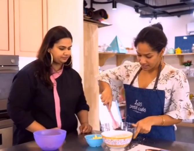 Besides eating food, Masaba Gupta can also whip some delicious food and desserts. In March 2019, Masaba Gupta shared a video where she was seen baking her favourite eggless dessert with Pooja Dhingra, a pastry chef who is also known as India's 'macaroon queen'.






