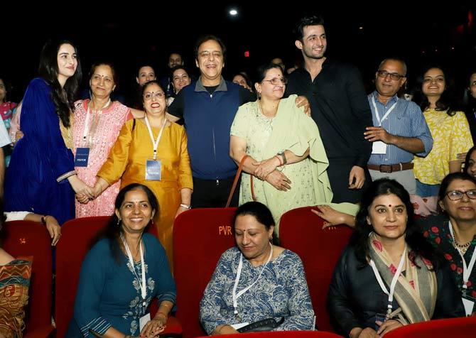 Vidhu Vinod Chopra in a recent interview said the reason behind making this movie was his mother. 