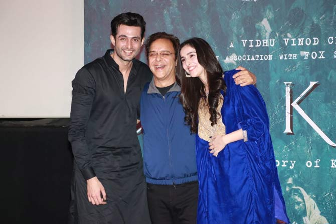 After the special screening of Vidhu Vinod Chopra's next Shikara that was held in New Delhi where the makers showcased 30 minutes from their film to real-life Kashmiri Pandit refugees and received immense appreciation from everyone. Now, the makers of Shikara hosted a special screening of the movie for the real Kashmiri Pandits refugees who left their homes during the mass exodus of 1990, in Mumbai on the 29 January. All pictures/Yogen Shah