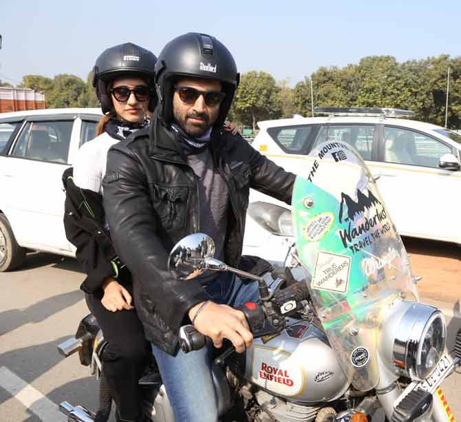 Movie promotions tend to be getting more and more innovative. Branching out from appearances on television shows and media interviews, Aditya Roy Kapur and Disha Patani, who are coming together in Malang, ride a bike at India Gate, New Delhi, to promote their film. All pictures courtesy: Pallav Paliwal