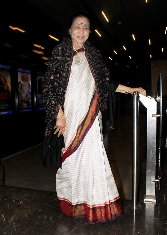 Legendary singer Asha Bhosle graced the screening of Sab Kushal Mangal and there couldn't have been better news for the entire team that they would have the blessings and wishes of an artist as tall as her.