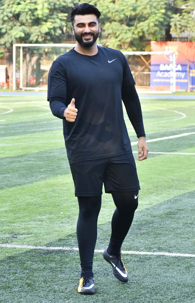 Like every Sunday, Arjun Kapoor and host of other Bollywood and television celebrities played football at a popular ground in Juhu, Mumbai. All pictures/Yogen Shah and Pallav Paliwal
