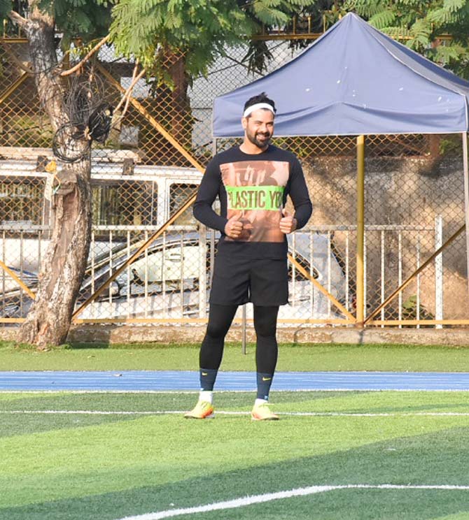 Television actor Shabir Ahluwalia also attended the football session at the popular ground in Juhu.