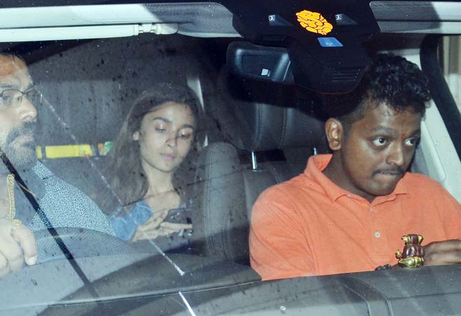 Alia Bhatt was snapped at Karan Johar's Dharma Production's office. Alia will be next seen in Karan's upcoming period drama, Takt which also stars Ranveer Singh, Vicky Kaushal, Bhumi Pednekar and Janhvi Kapoor.
