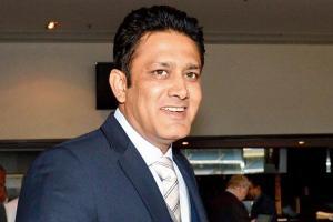 Anil Kumble became third bowler to pick up 600 wickets in Tests