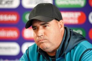 Micky Arthur: Fabric of Test cricket should not be messed up with