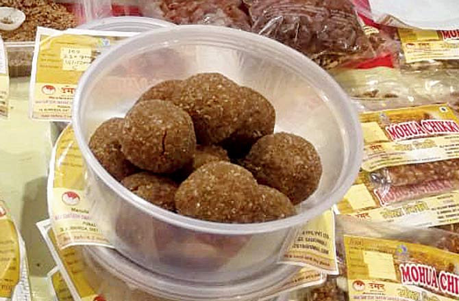 Mohua ladoos