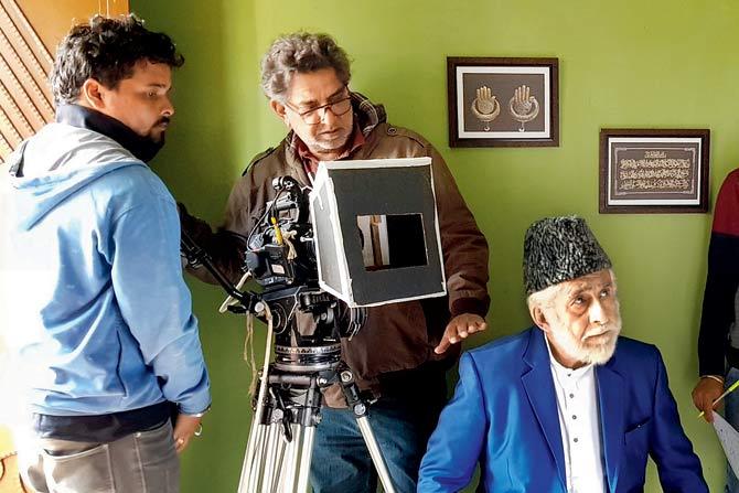 Baba Azmi with Naseeruddin Shah