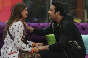 Bigg Boss 13 January 15 Update: Emotions take over the contestants