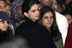 Deepika Padukone joins students at JNU during protest