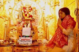 Akshay Kumar and Bhumi Pednekar begin shooting for Durgavati