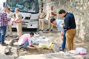Cops find legs of beheaded woman in garbage at Ghatkopar