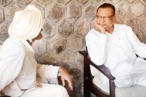 'Stop bickering over portfolios, bungalows or Uddhav will quit'