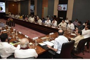 Shiv Sena slams dissenters over feud on ministerial berth