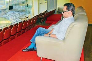 Milind Rege relishes Sarfaraz Khan's triple treat at Wankhede