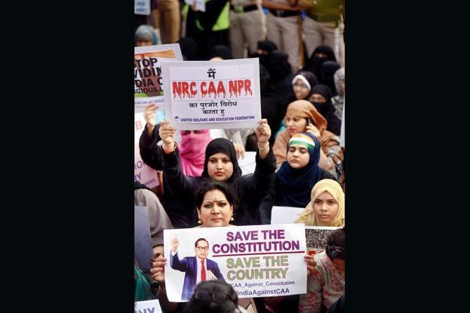 Millat Nagar residents stage a peaceful demonstration against CAA, NRC on Sunday