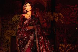 Shilpa Shetty Kundra drapes a velvet sari with elegance, here's proof!