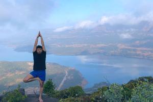 BJP MP performs yoga atop a hill, Twitter wants to know scenic location