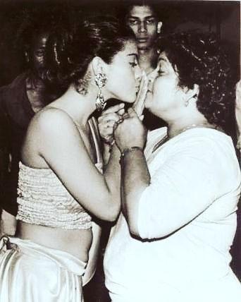 Saroj Khan started out choreographing with the 1974 film, Geeta Mera Naam. She directed songs for the Tamil film Thai Veedu in 1983, and also worked in Subhash Ghai's superhit Hero the same year.