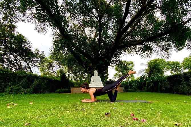 Miss India Universe 2019 Vartika Singh often shares photos of her workout sessions on Instagram. The Lucknow girl recently posted a photo of herself striking a yoga pose that gave body and mind fitness motivation to her followers. 