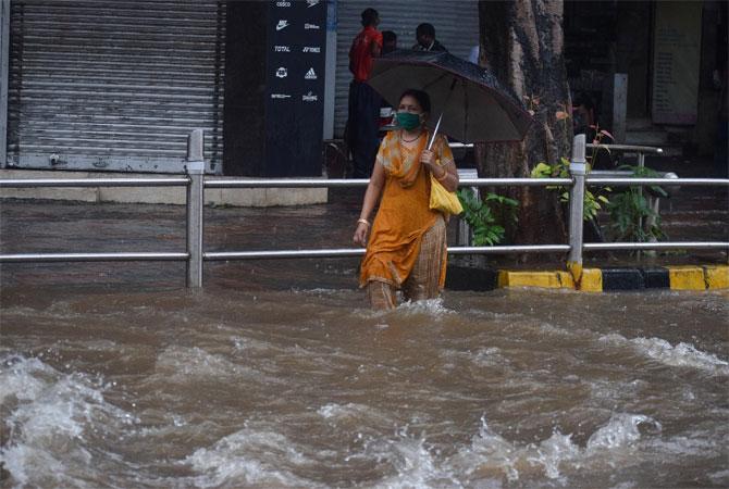 IMD Mumbai's Deputy Director-General K S Hosalikar said that areas like Bandra and Mahalaxmi in the city received 201 mm and 129 mm rainfall respectively between 8.30 am on Wednesday and 6.30 am on Thursday.