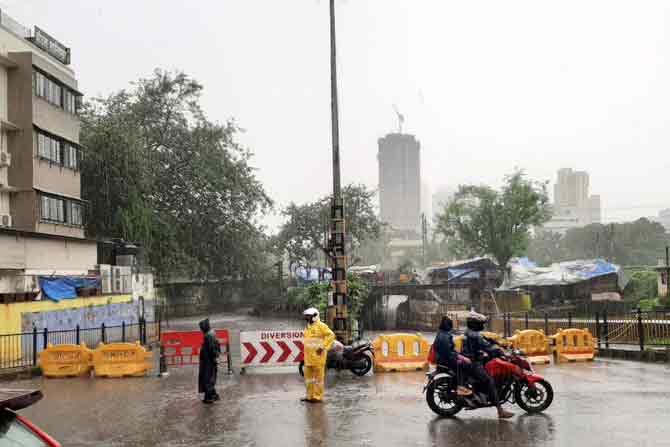 Even Bandra and Mahalaxmi had received 201 mm and 129 mm rainfall respectively between 8:30 am on Wednesday and 6:30 am on Thursday.