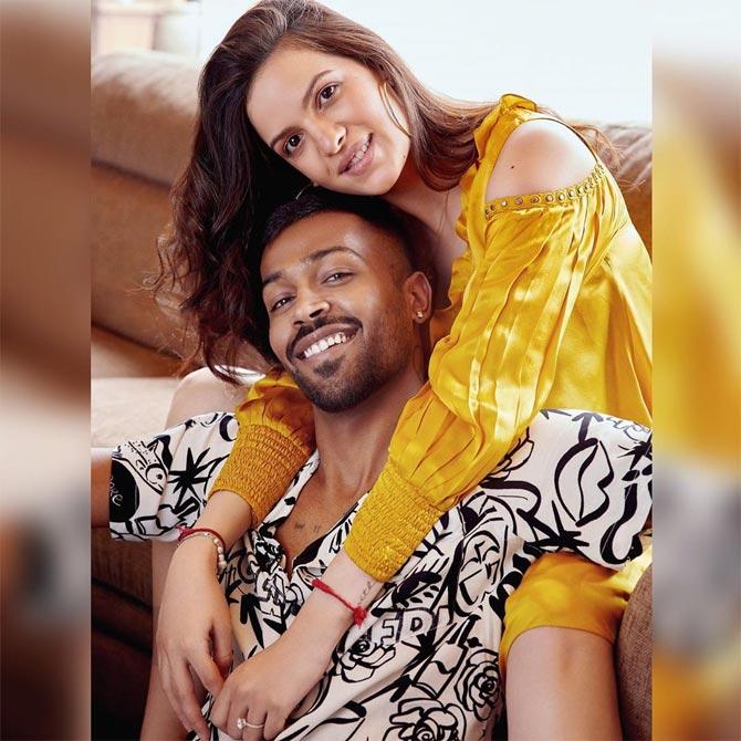 As they continued to spend more time together, their bond strengthened and the duo got closer than ever before. Hardik even introduced Natasa to his family. Natasa attended a Diwali bash at Hardik's Mumbai residence.