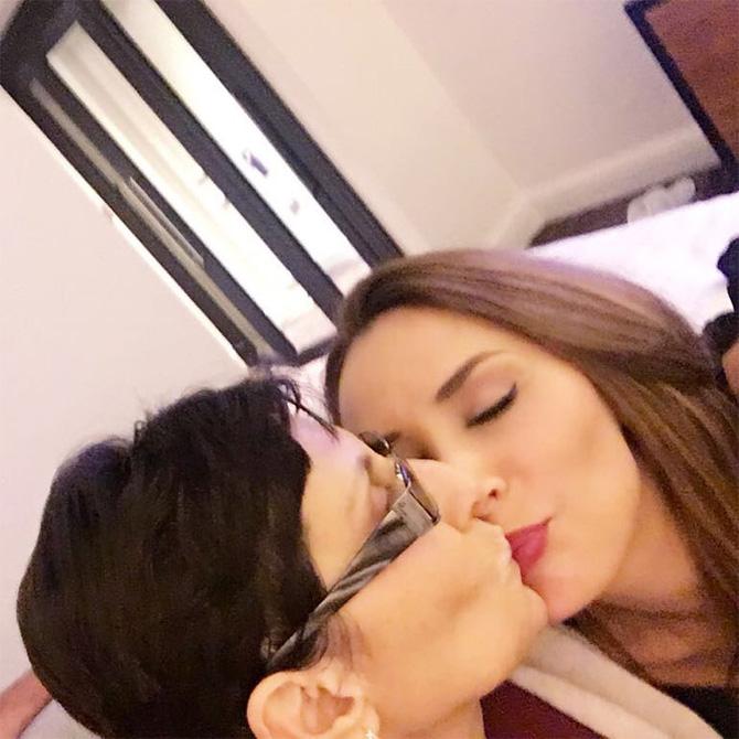 On Mother's Day, Iulia posted a couple of adorable pictures with her mom and wrote alongside, 