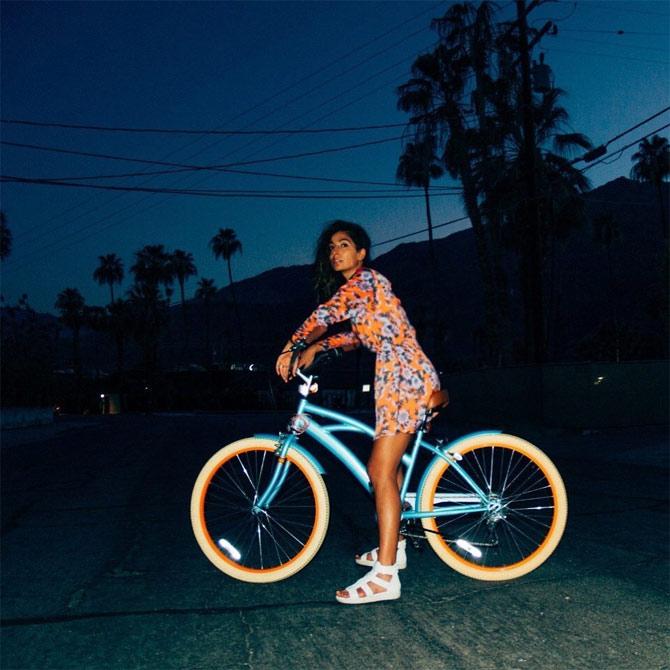 Hot nights in #palmsprings when the cycle matched my summer dress. So happy that ignorance is no longer bliss anymore. So happy that people...including myself... are waking up to the deeper calling of working towards the collective instead of only focused on individual progress. We’re realizing so much as we weep for what has come to pass....I’ve noticed that in the process of healing you can not bypass what has come to pass and just move on.