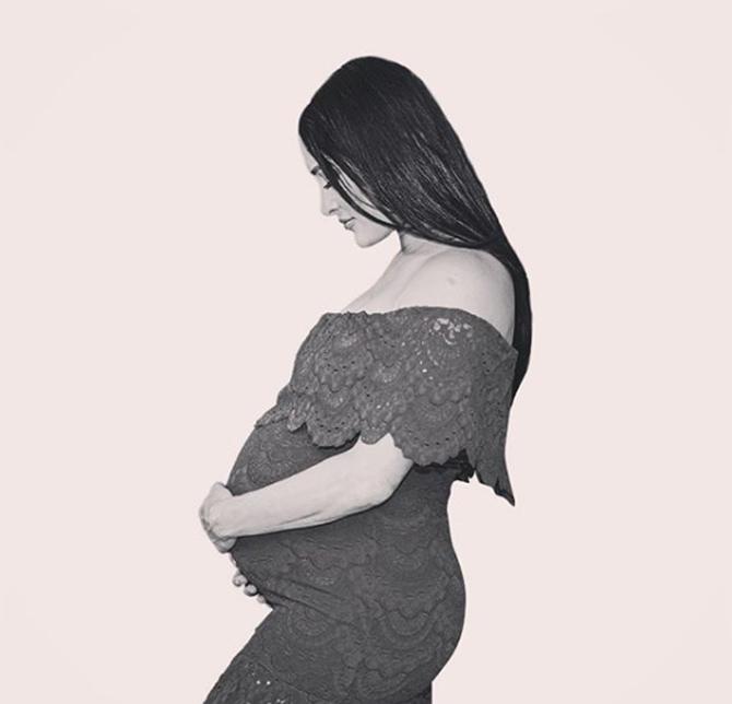 In the wake of the Challenge Accepted Black and White photo campaign to support women empowerement, Nikki Bella shared this photo and wrote a touching elaborate post: Challenge accepted. #womensupportingwomen Thank you @conschwartz @maryannthemedium @lisabarlow14 @sharnaburgess @thebriebella @madusa_rocks @michellepeerali @nataliesaidi @honeybeileen @styledprettyny for the beautiful words and the amazing examples you all have set as empowering women. Every single one of you have inspired me in some way in my life, thank you for that.  I absolutely love this challenge. I’ve seen and have experienced the beauty and strength in women supporting women. We truly can do wonders together. We can break barriers, change what we want to see in the world, turn the darkness into light and nurture what needs love. What I have found so empowering as of late is the incredible journey of becoming a mother and hearing other mother’s journeys. Truly selfless and brave. I just love what women are made of! I nominate these inspirational, brave, game changing women... my mother who is incredibly strong, and goodness more than ever as of late @kathylaurinaitis ,a good friend who has embraced her beauty inside and out and is so extremely talented and brave @skylargrey ,a women who has always inspired me by her words and actions @mariashriver ,a best friend who has always been her true self from day one, confident, loyal and has never changed @peacelovestyle_ and lastly my cousin who has always loved hard, protected family and has shown the best example of how a mother should be @k.m.s_4. Goodness I could nominate a million of you! I’m beyond grateful and blessed to have worked with, grown up with, been inspired by and met so many amazing women! Love you all so much! And LOVE my Bella Army women beyond words!