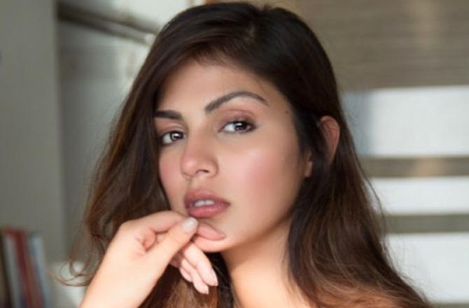 A month after the actor's suicide, his rumoured girlfriend and actress Rhea Chakraborty allegedly received rape and murder threats on social media. Post which, she, in a tweet tagged Home Minister Amit Shah, and sought a CBI inquiry in the late actor's death.