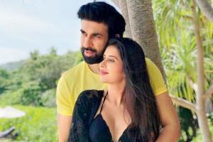 Rajeev and Charu react to news of them deleting their wedding pictures