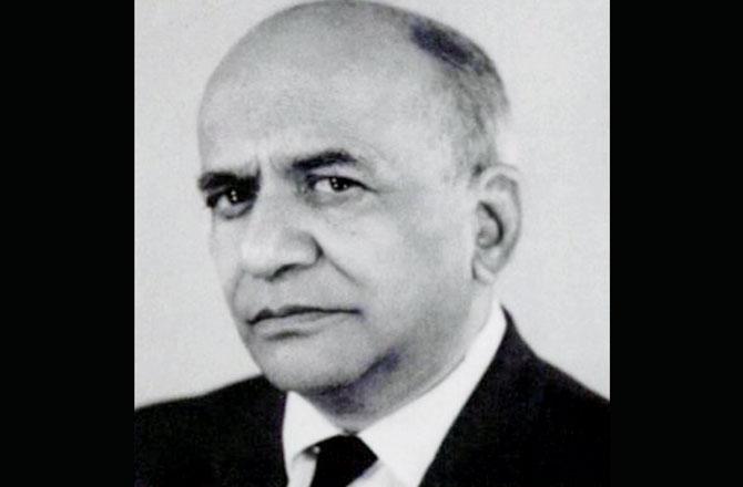 Dr Vasant Ramji Khanolkar, India