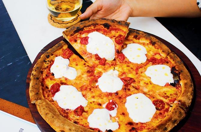 Burrata pizza recipe