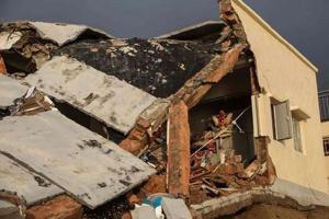 Landslide damages houses, 2 injured after building collapses in Andheri