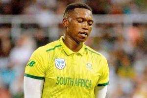 Ex-SA players criticise Lungi Ngidi's Black Lives Matter stance