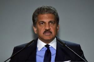 We're all cheering for you, says Anand Mahindra to Amitabh and Abhishek