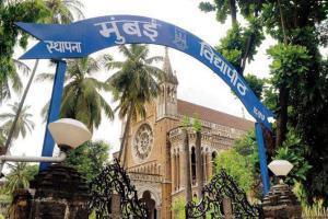 Mumbai Uni tells students to come to office to submit forms, fees
