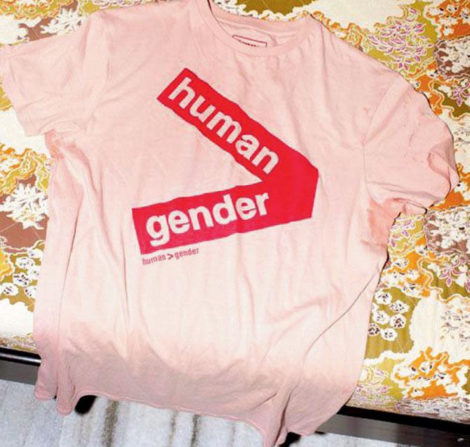 Human>Gender T-shirt