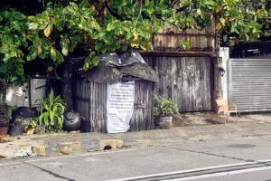 Four watchmen near actress Rekha's bungalow test COVID-19 positive