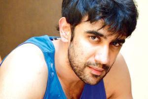 Amit Sadh tests negative for COVID-19