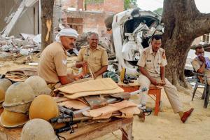 Uttar Pradesh DGP increases bounty on Dubey's arrest to Rs 2.5 lakh