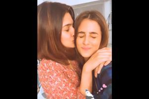 Nupur Sanon pens a lovely note for sister and birthday girl Kriti Sanon