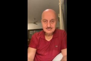 Anupam Kher says his mother has been declared healthy, shares video