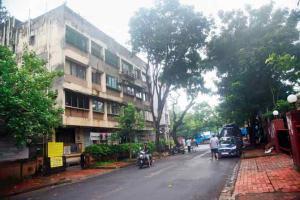 COVID-19 in Mumbai: Mahim hospital shut for a month as patient dies