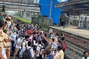 MSRTC commuters stage rail roko at Nalasopara railway station