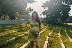 Natasa Stankovic flaunts baby bump, writes 'Happiness is on the way'