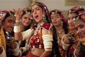 Neena Gupta recalls shooting with Saroj Khan on 'Choli Ke Peeche' sets